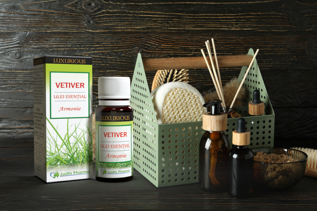LUX. ESSENTIAL Vetiver Oil 10 ml - image 3